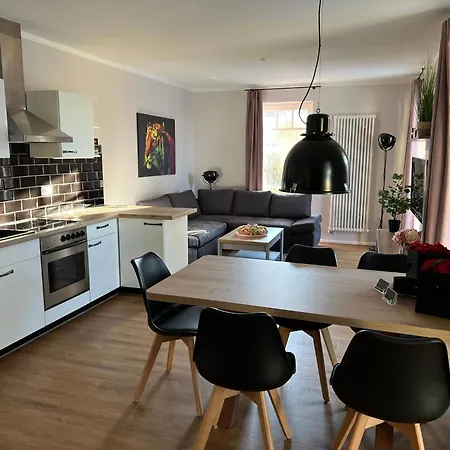 Apartment Traumhaft Ruhige Mit Grossem Sued-west Garten In Strandnaehe By Interhome *