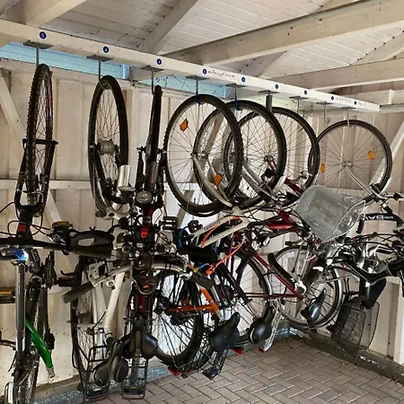 Traumhaft Ruhige Mit Grossem Sued-west Garten In Strandnaehe By Interhome Apartment