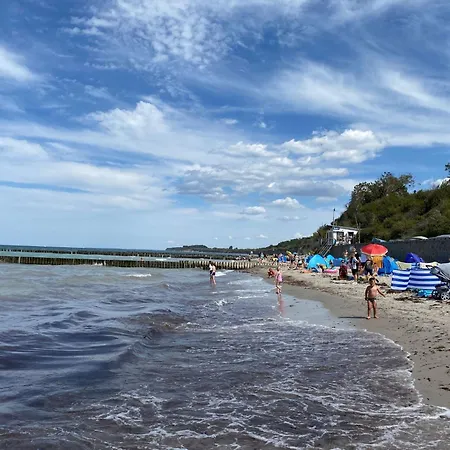 Traumhaft Ruhige Mit Grossem Sued-west Garten In Strandnaehe By Interhome